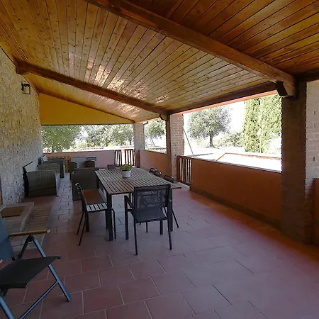 Scappo In Umbria, Casale Fasulo