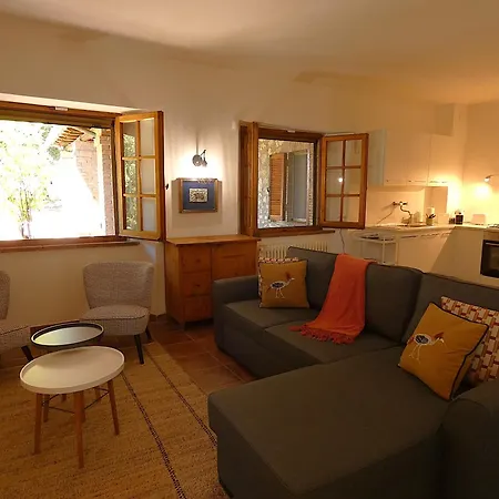 Scappo In Umbria, Casale Fasulo Penzion 4*